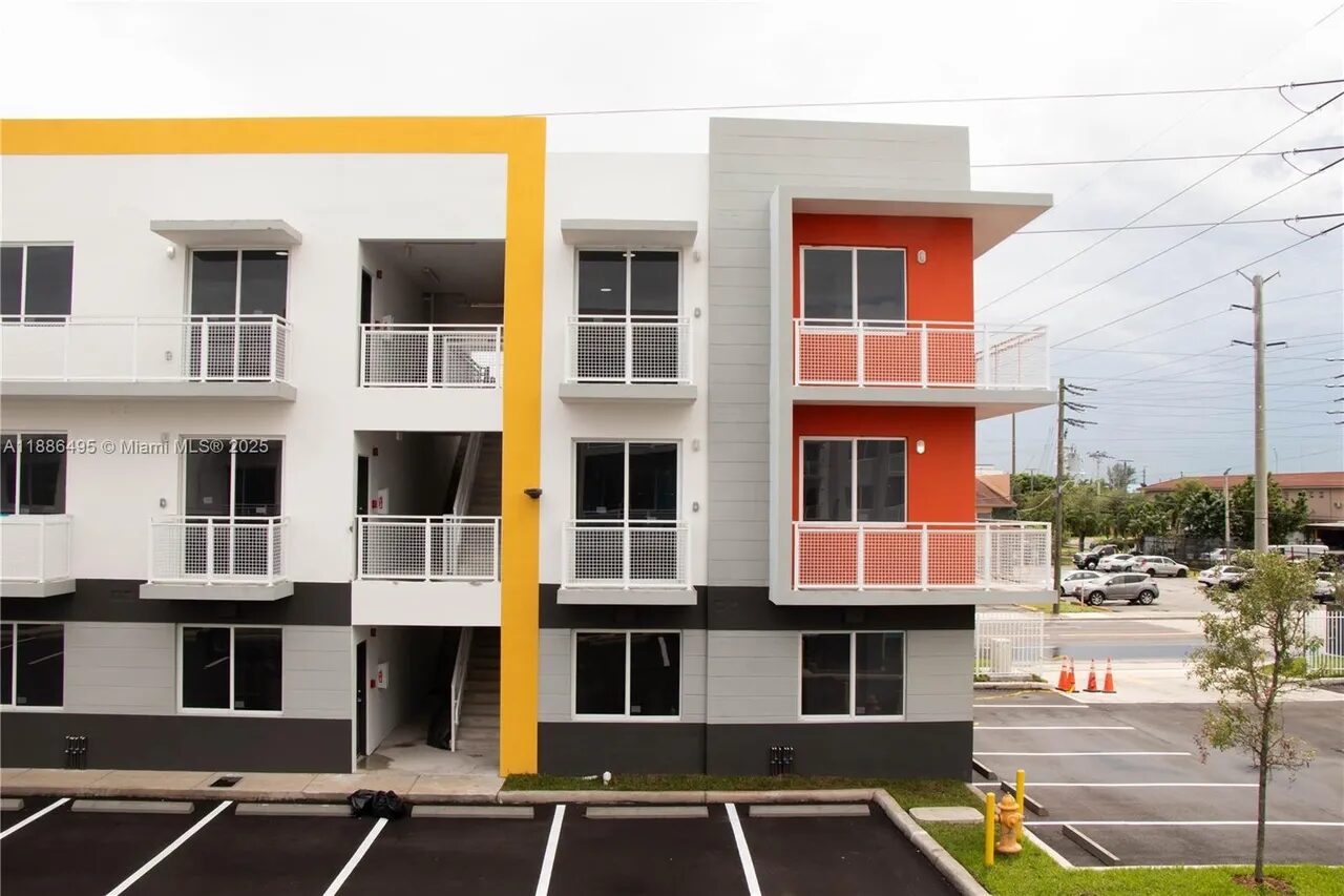 Ecco Lofts